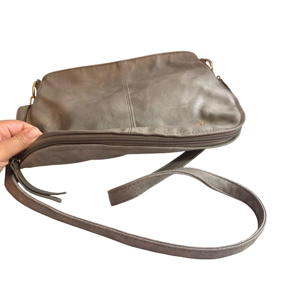 Wrangler Metallic Grey Faux Leather Crossbody Hobo Bag Gold Hardware Western